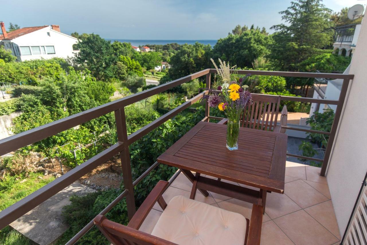 Apartments Marta คิร์ก ภายนอก รูปภาพ